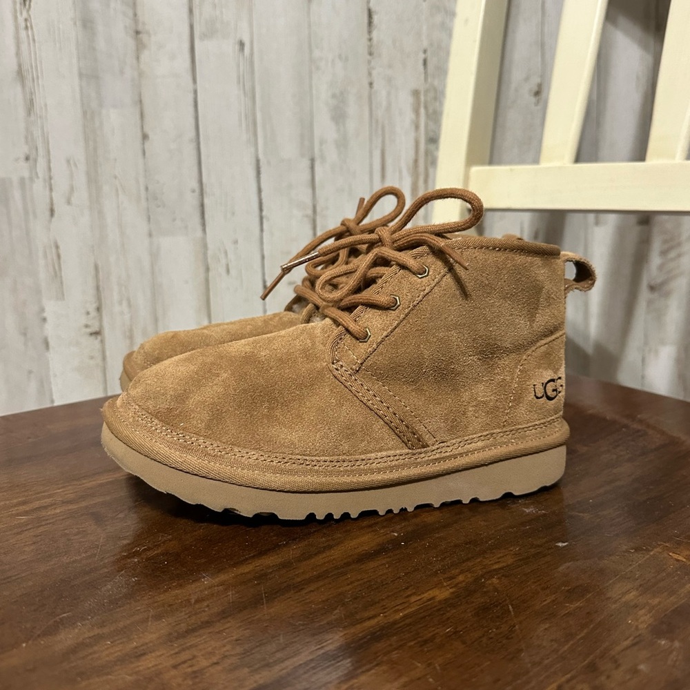 Uggs Neumel Classic‎ 5” Boots